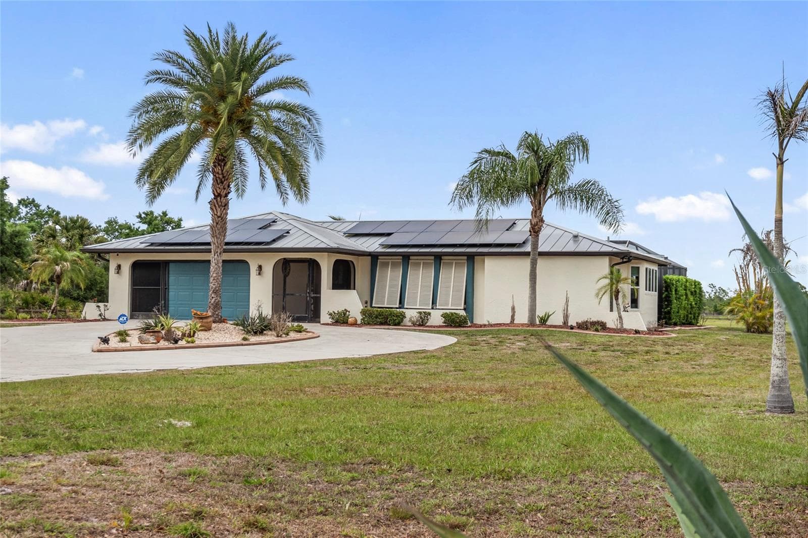29005 PALM SHORES BOULEVARD — photo 10 of 84