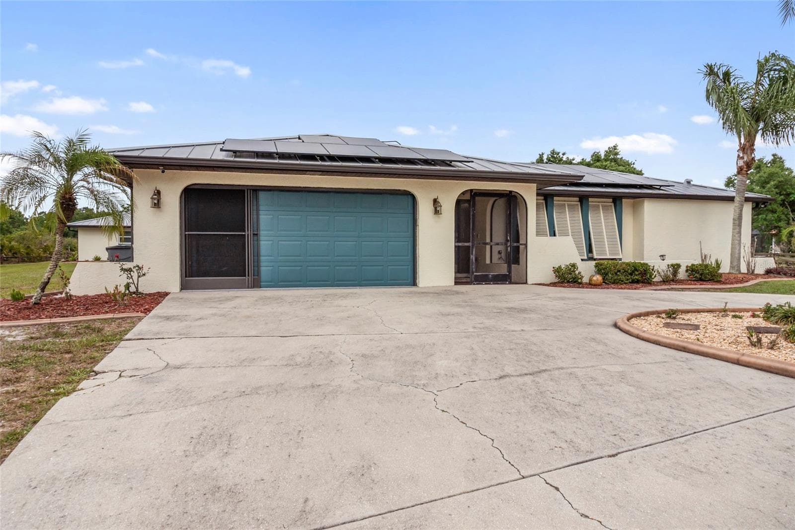 29005 PALM SHORES BOULEVARD — photo 11 of 84