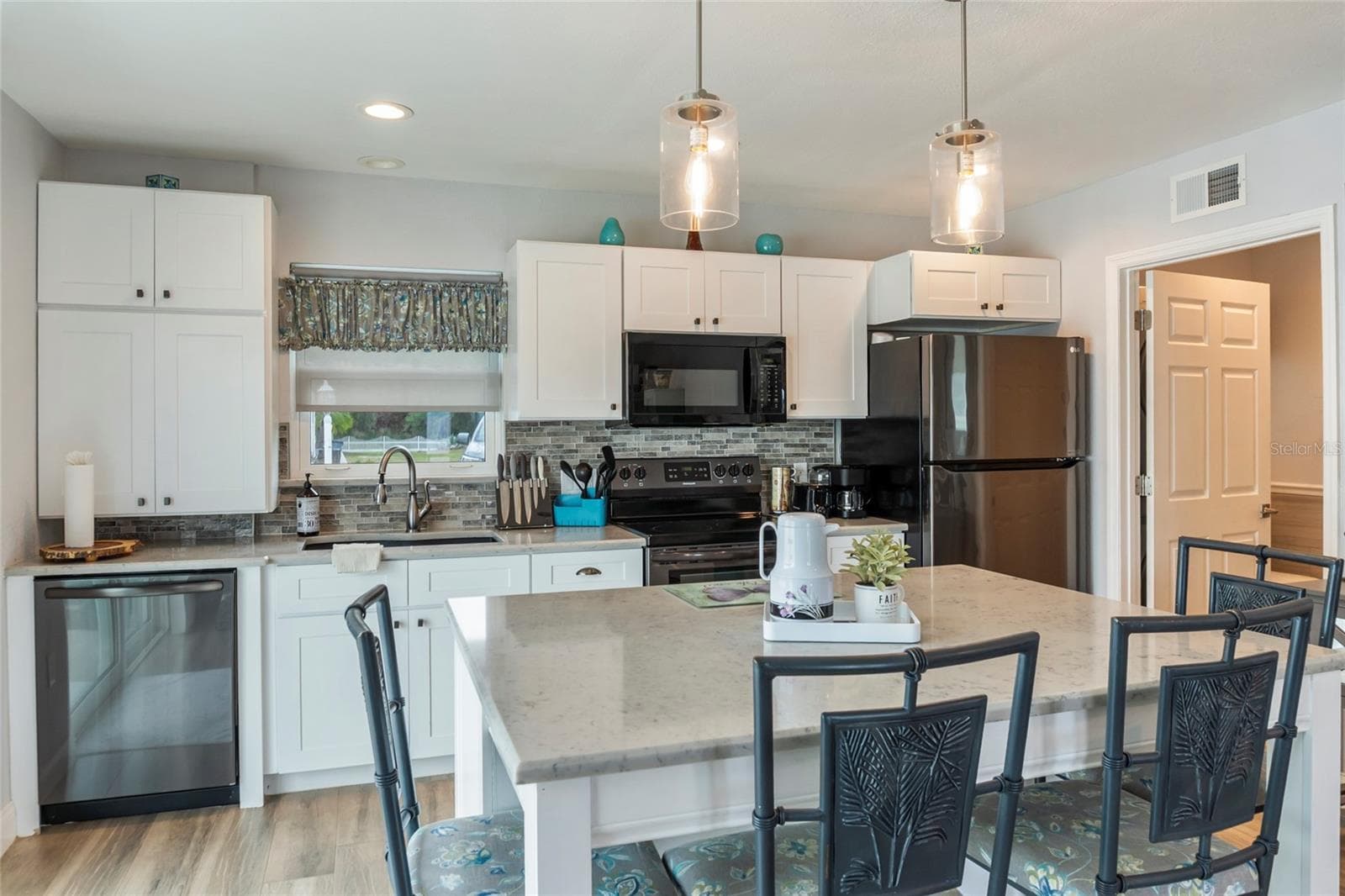 29005 PALM SHORES BOULEVARD — photo 61 of 84