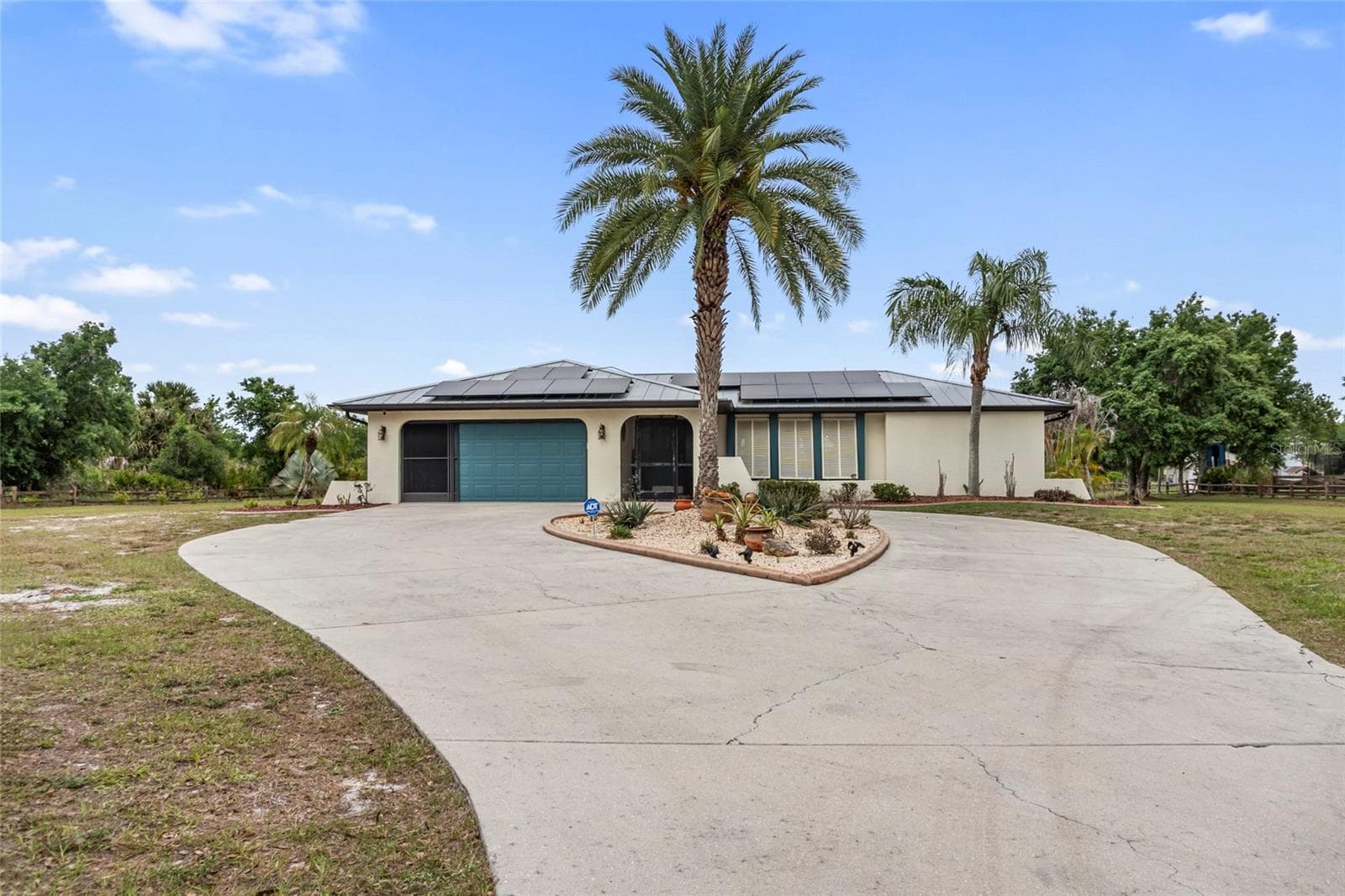 29005 PALM SHORES BOULEVARD — photo 9 of 84