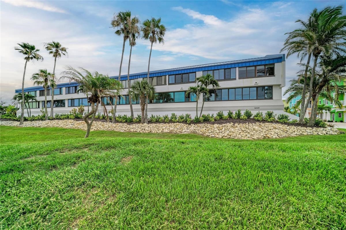 1007 GULF DRIVE — photo 47 of 63