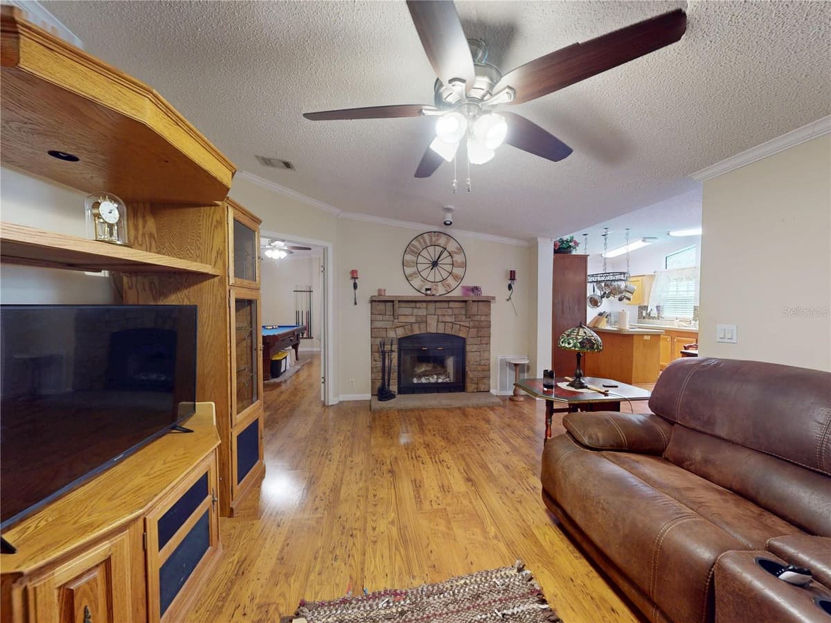 17021 SHELBY LANE — photo 38 of 78