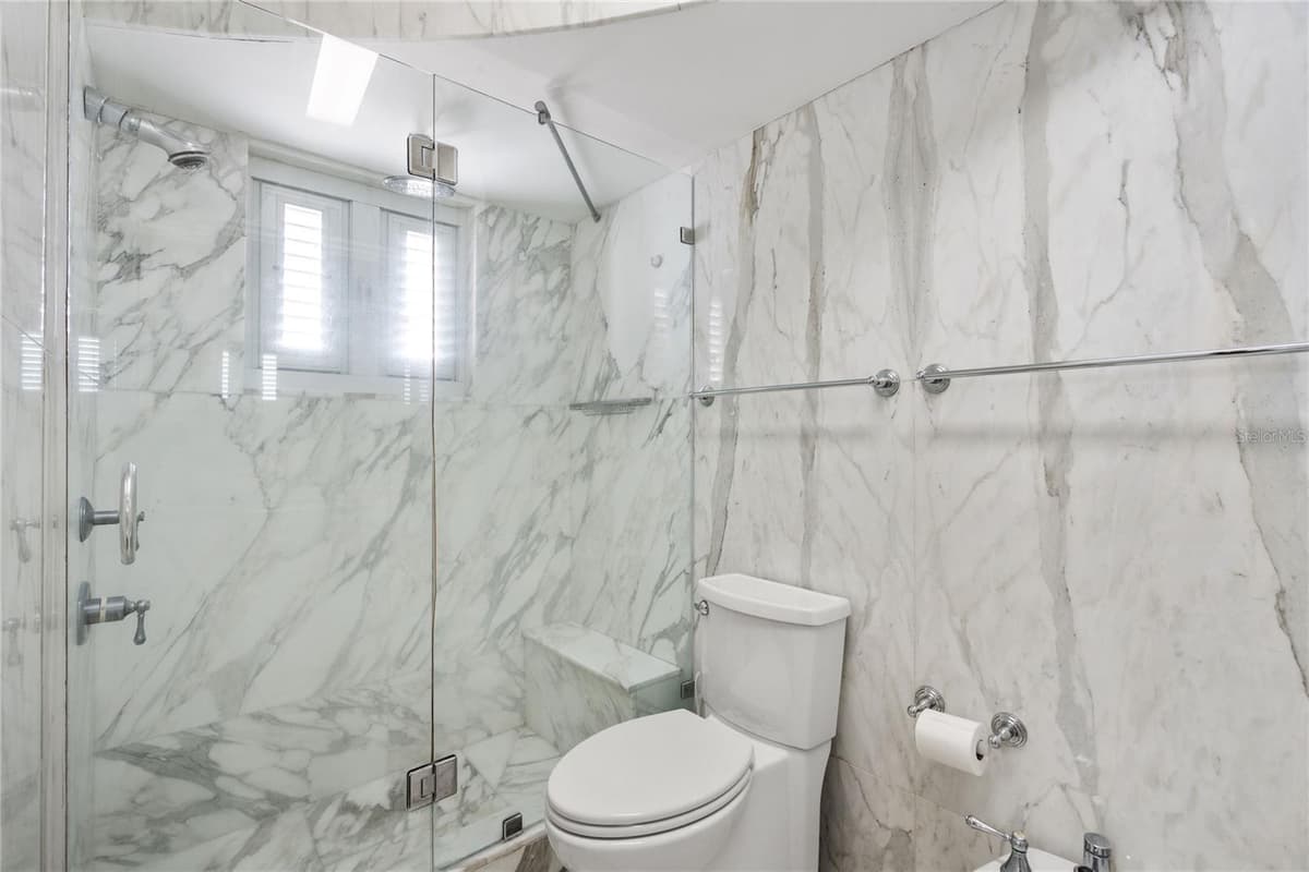 A Street VILLA CAPARRA — photo 37 of 59