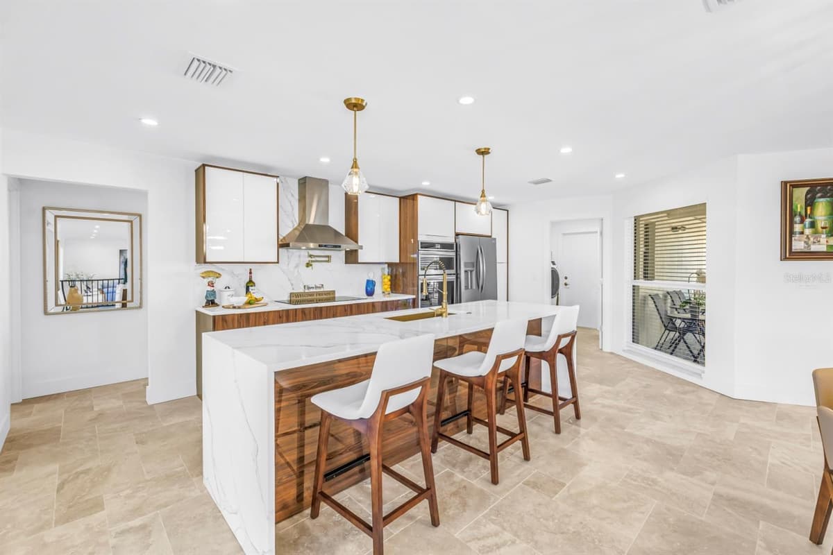 795 CAPRI BOULEVARD — photo 14 of 83