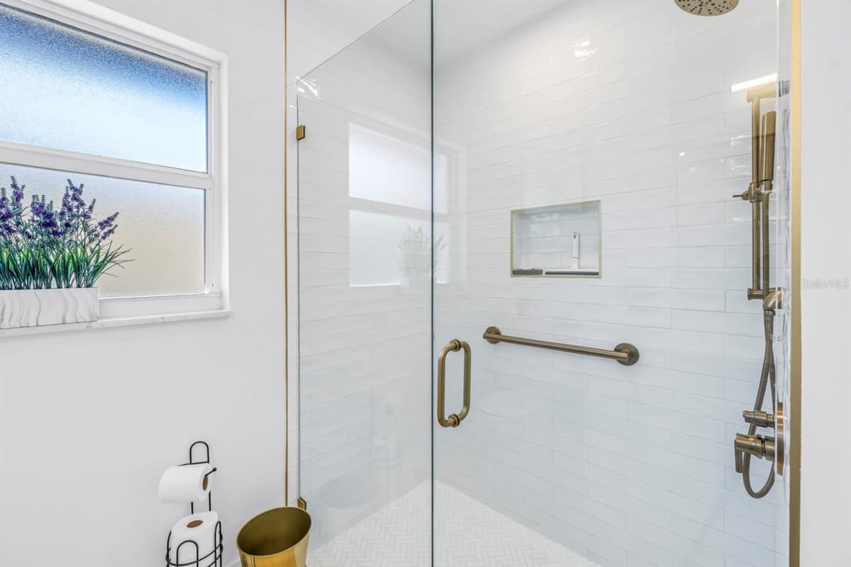 795 CAPRI BOULEVARD — photo 39 of 83