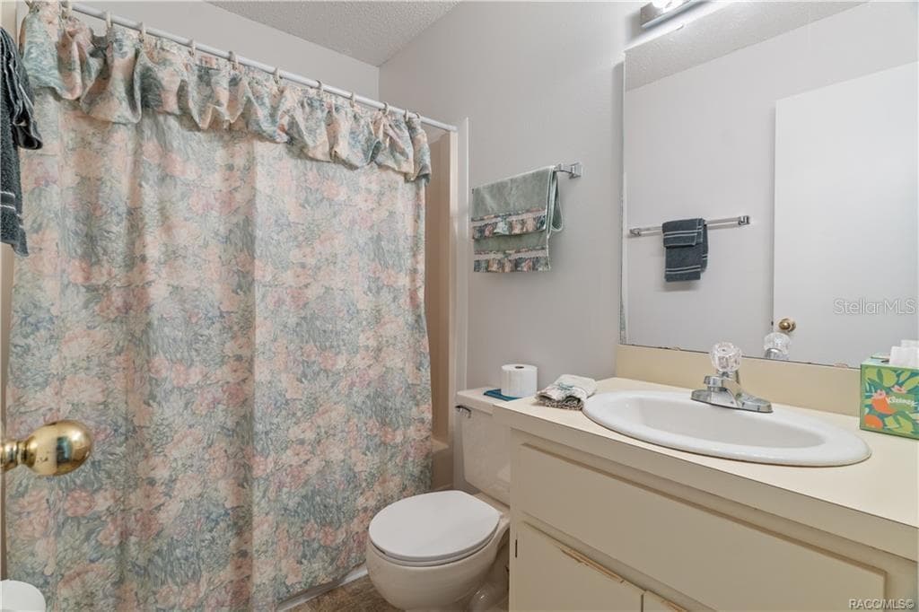 1304 SIESTA TERRACE — photo 23 of 44