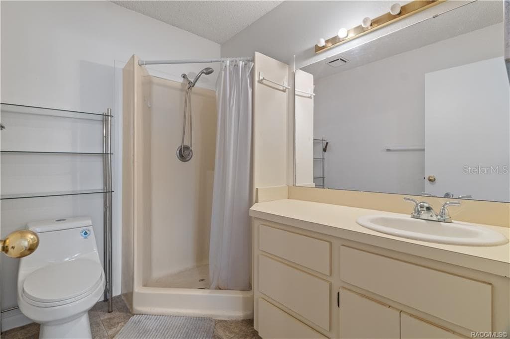 1304 SIESTA TERRACE — photo 19 of 44
