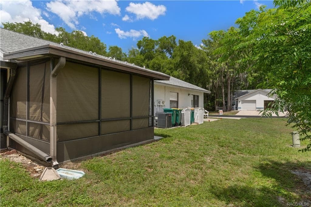 1304 SIESTA TERRACE — photo 26 of 44