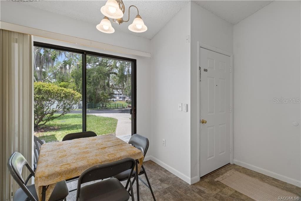 1304 SIESTA TERRACE — photo 12 of 44