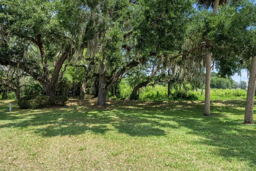 1304 SIESTA TERRACE — photo 35 of 44