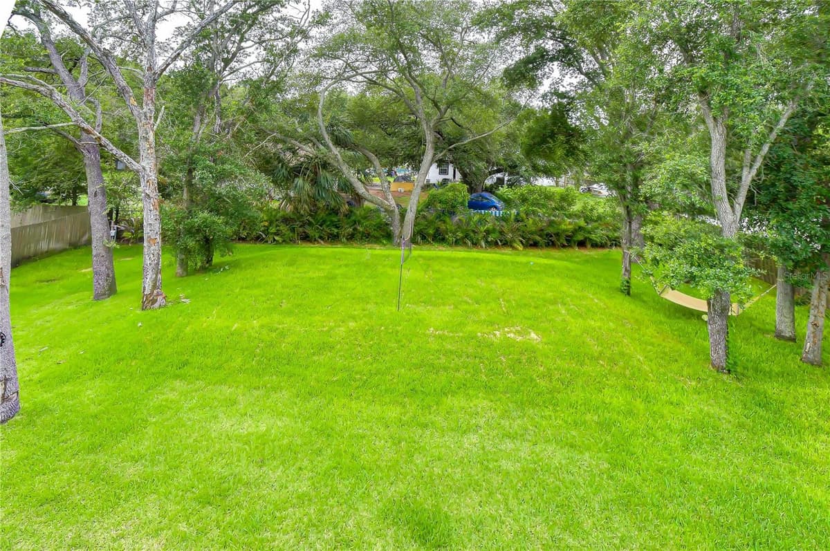 6805 NEW YORK DRIVE — photo 42 of 54