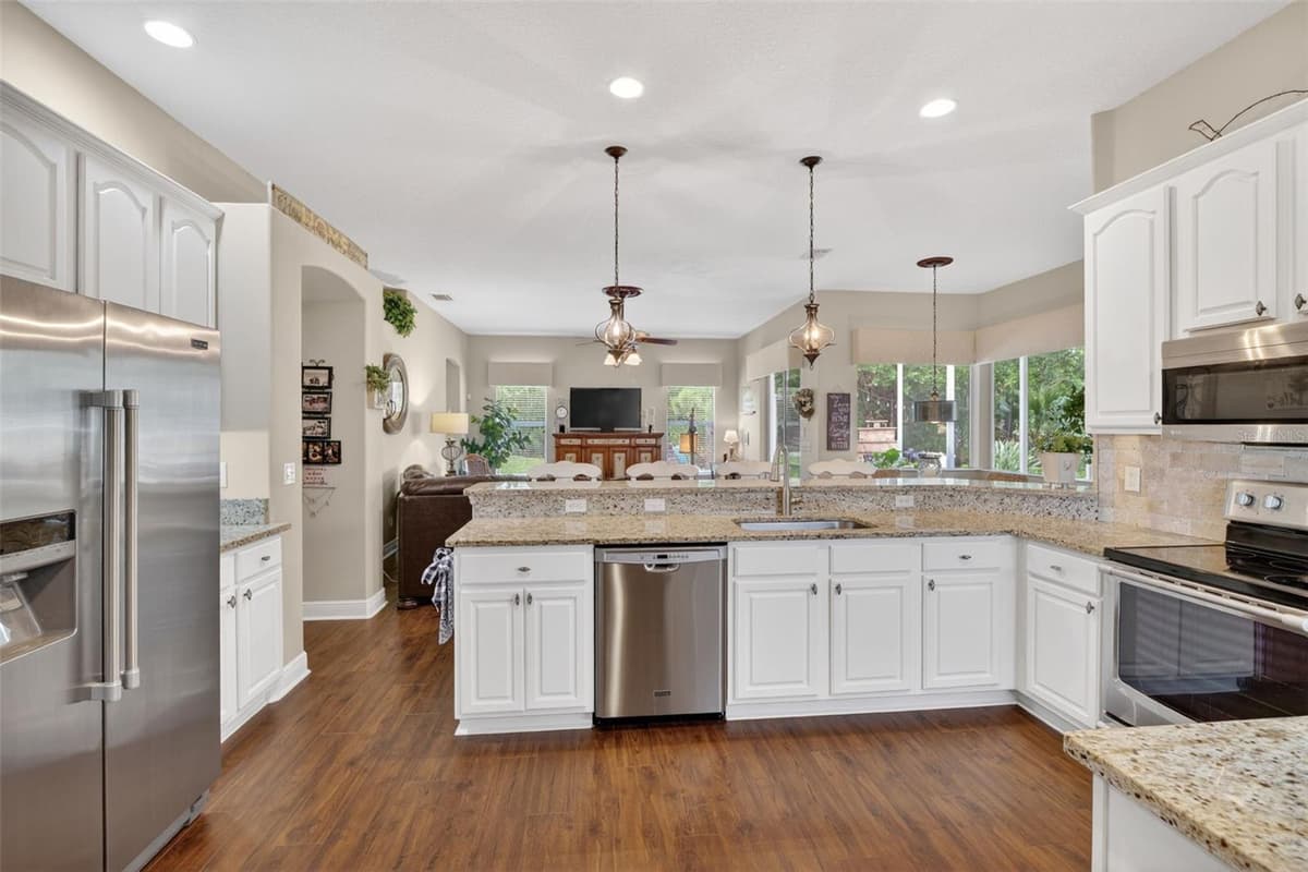 3650 MEADOWLARK WAY — photo 11 of 53