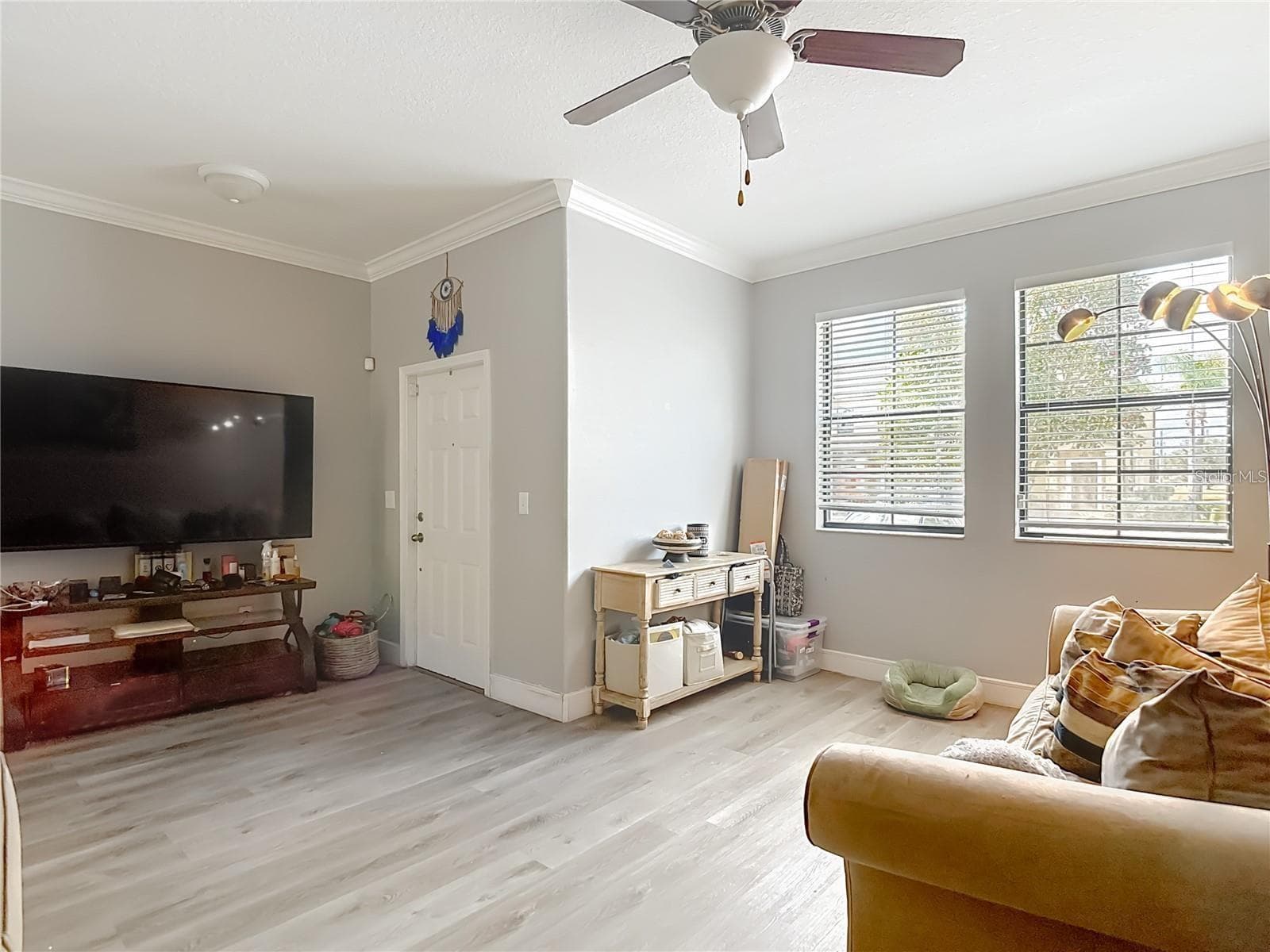 4442 FENNWOOD COURT — photo 10 of 40