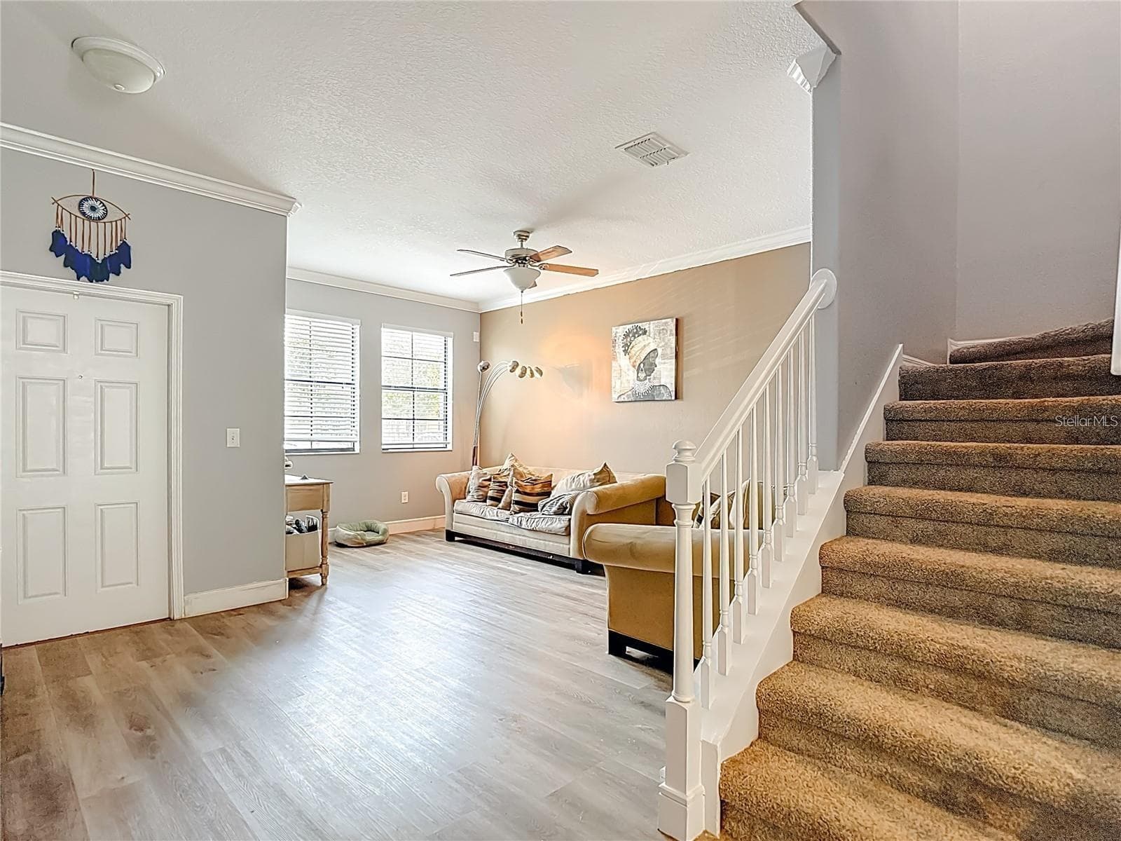 4442 FENNWOOD COURT — photo 3 of 40