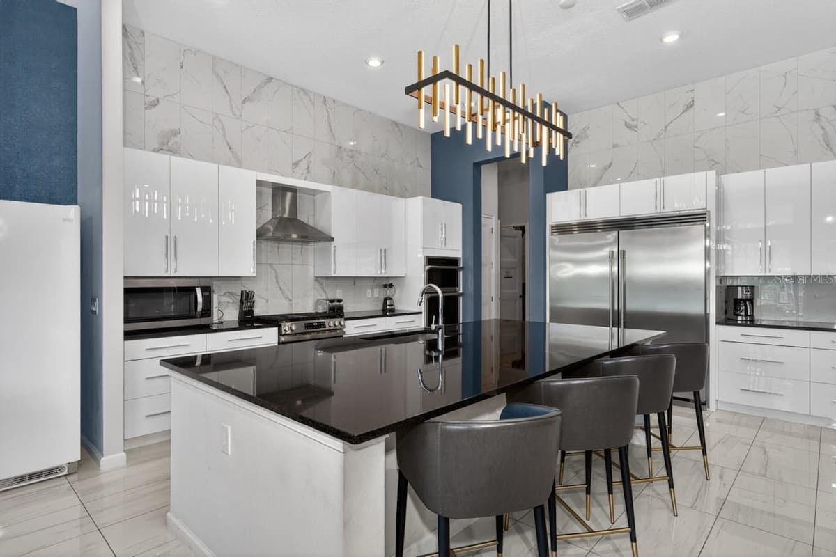 1735 OAK BLOSSOM DRIVE — photo 16 of 93