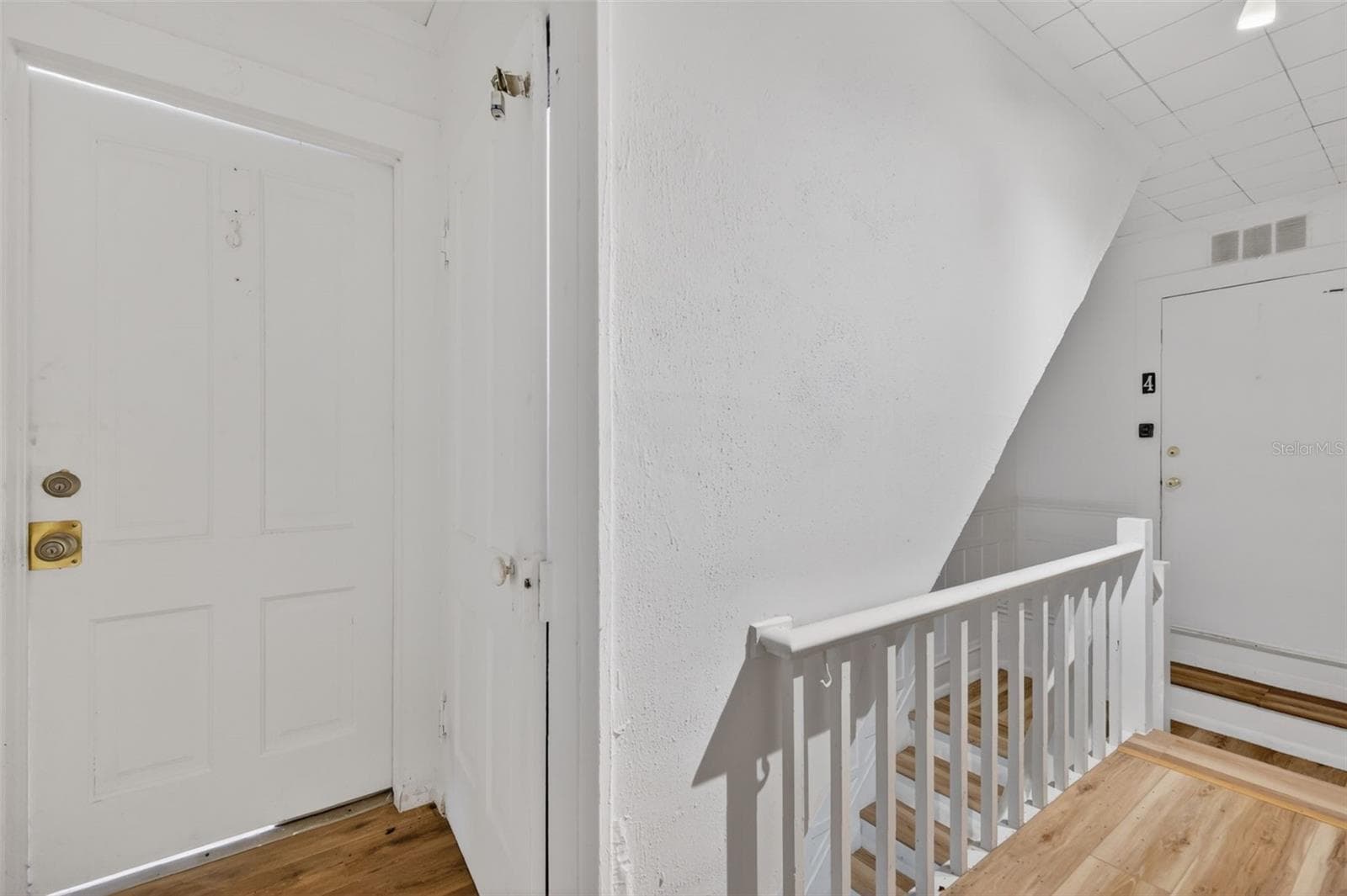 527 LEMON AVENUE — photo 40 of 80
