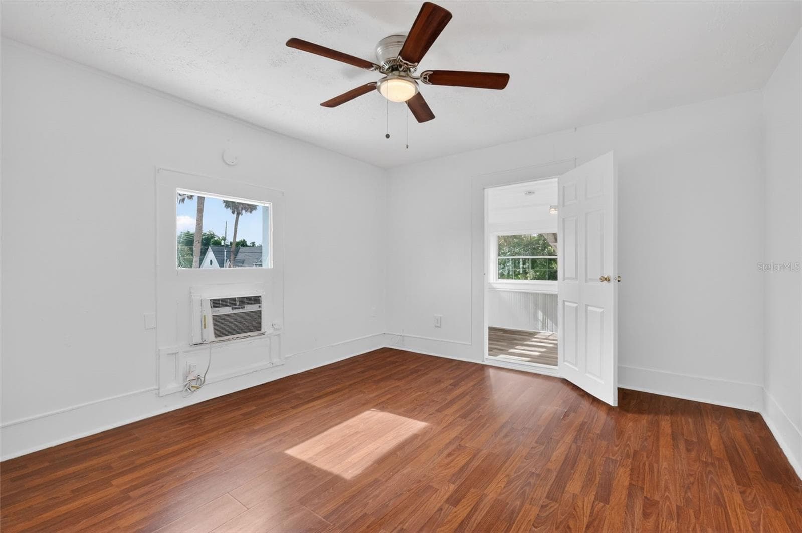 527 LEMON AVENUE — photo 43 of 80