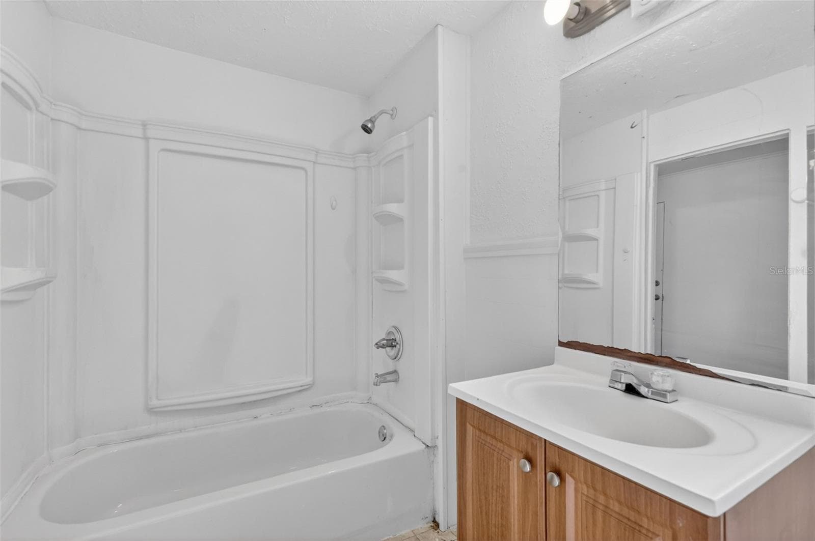 527 LEMON AVENUE — photo 41 of 80