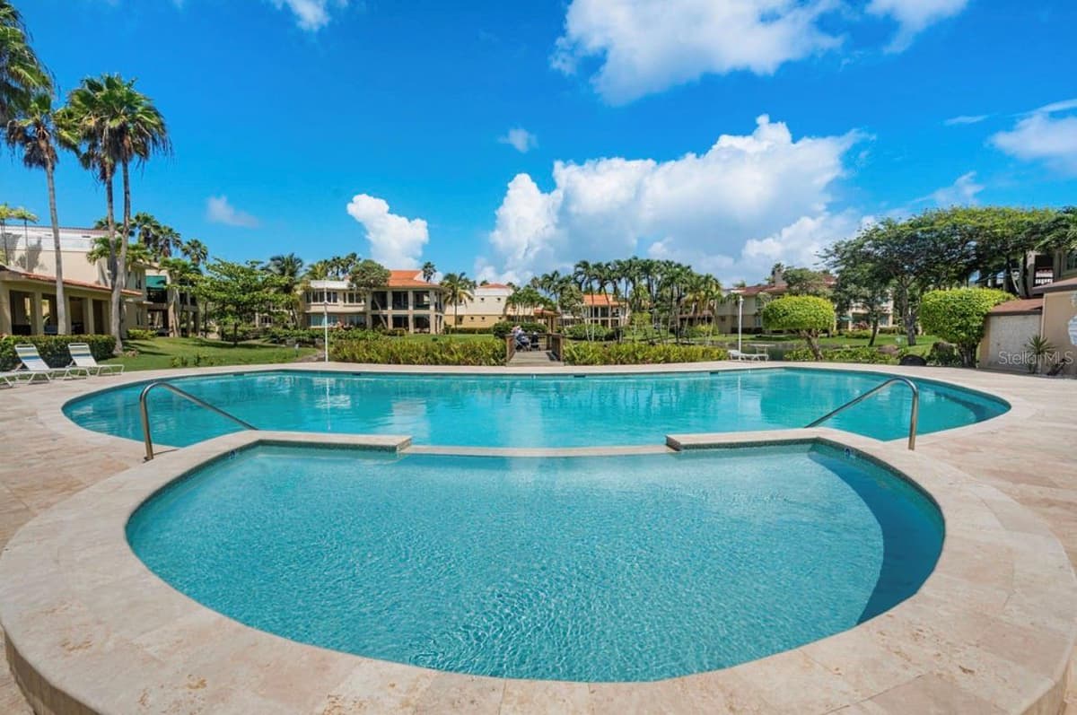 86 LAKESIDE VILLAS — photo 44 of 54