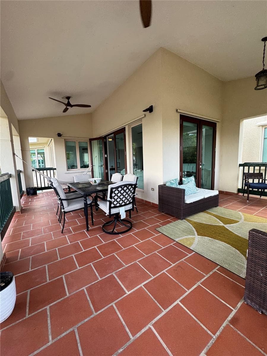 86 LAKESIDE VILLAS — photo 34 of 54