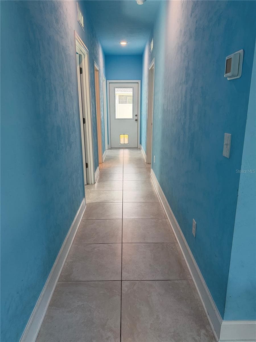 24407 17 LANE — photo 19 of 27