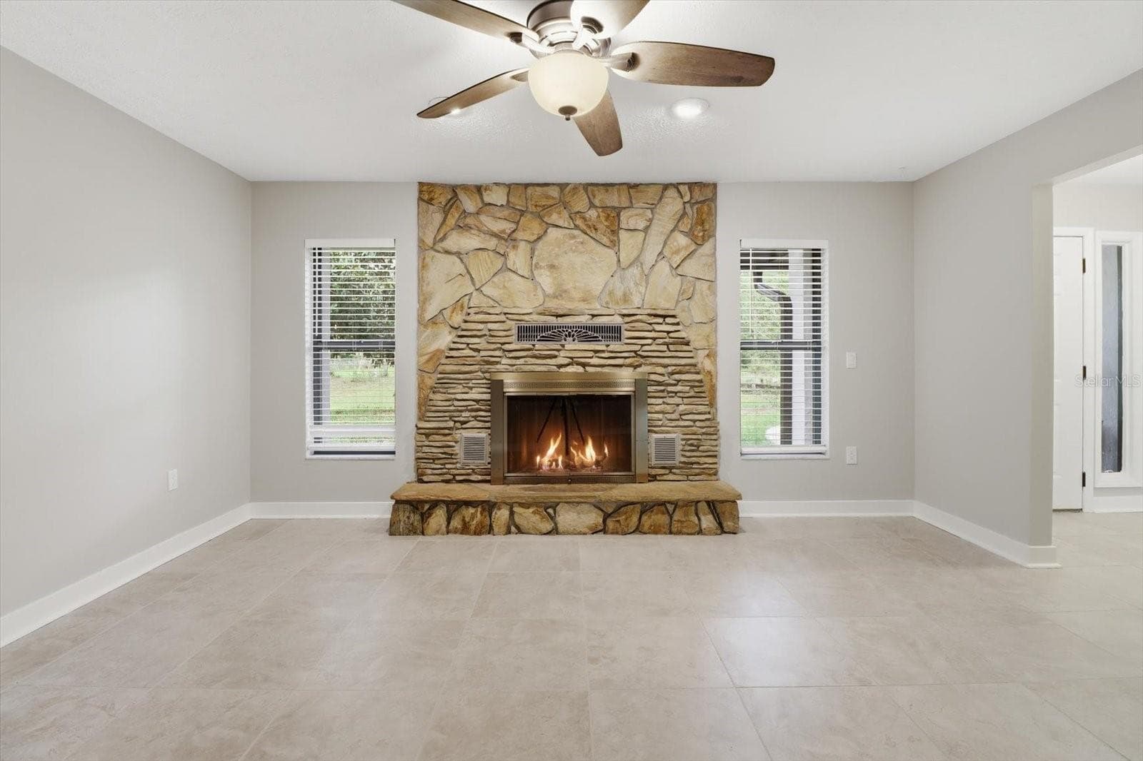 6950 HILGER COURT — photo 5 of 52