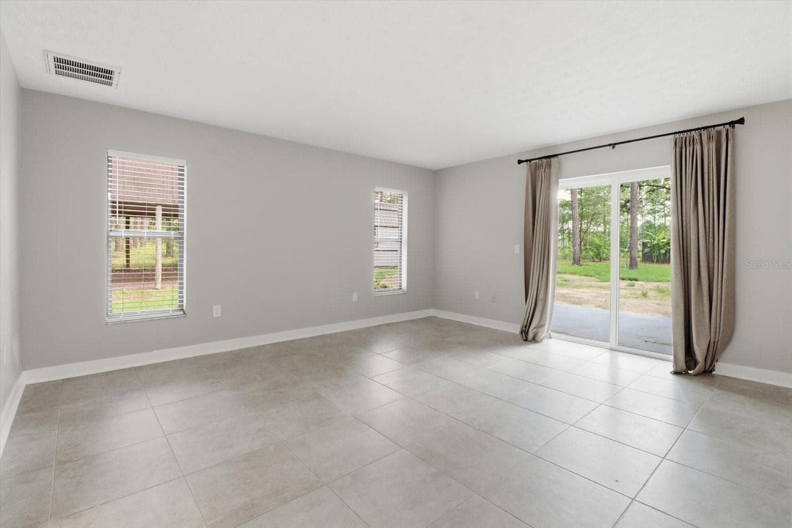 6950 HILGER COURT — photo 14 of 52