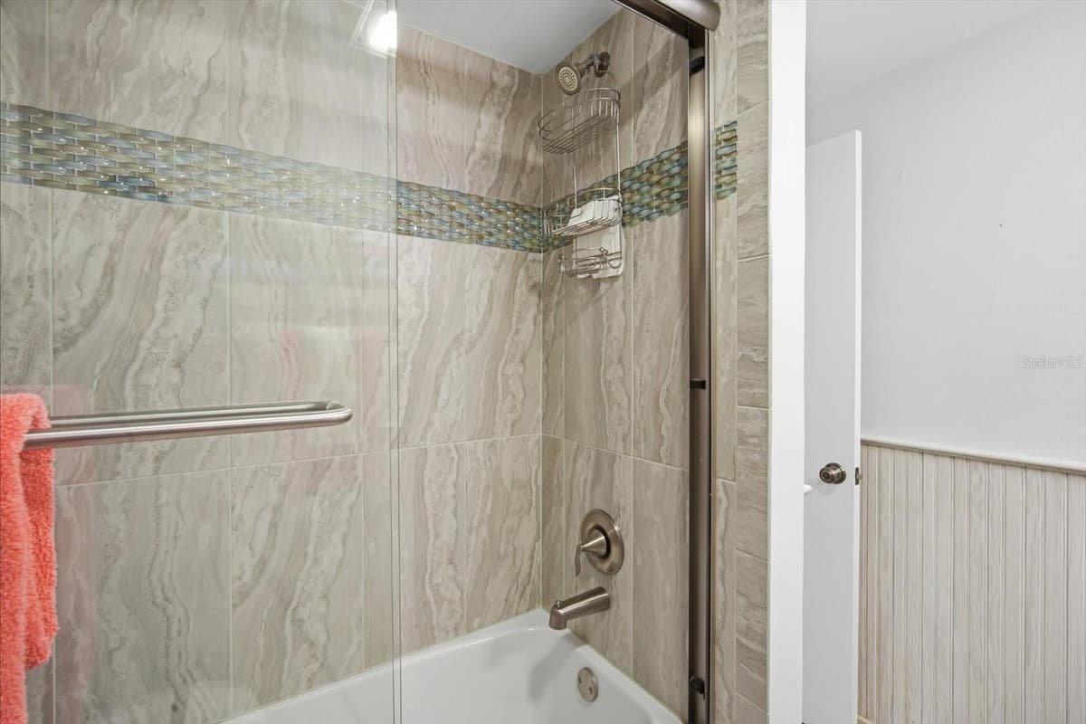 2811 AVENUE C — photo 21 of 54