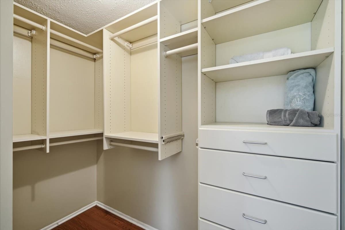 2811 AVENUE C — photo 18 of 54