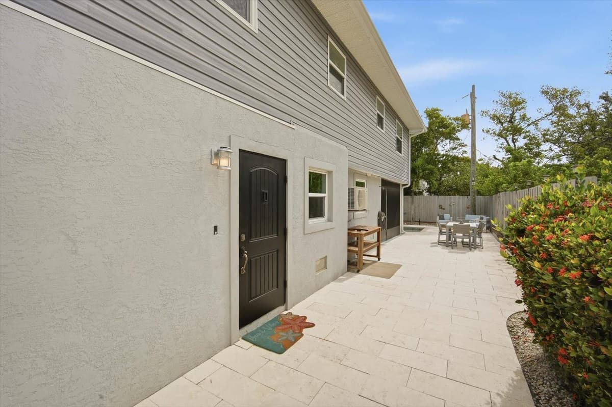 2811 AVENUE C — photo 31 of 54