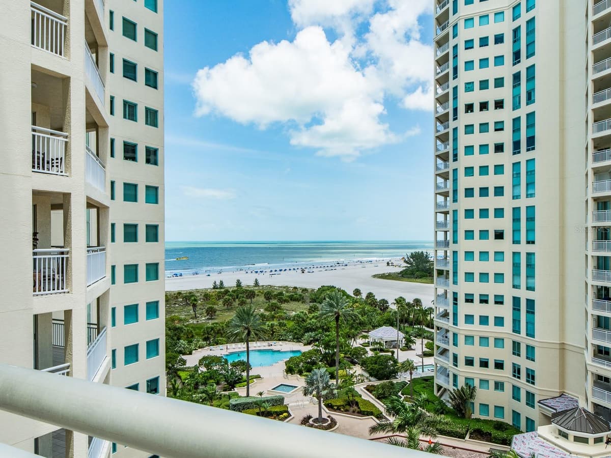 1180 GULF BOULEVARD — photo 11 of 53