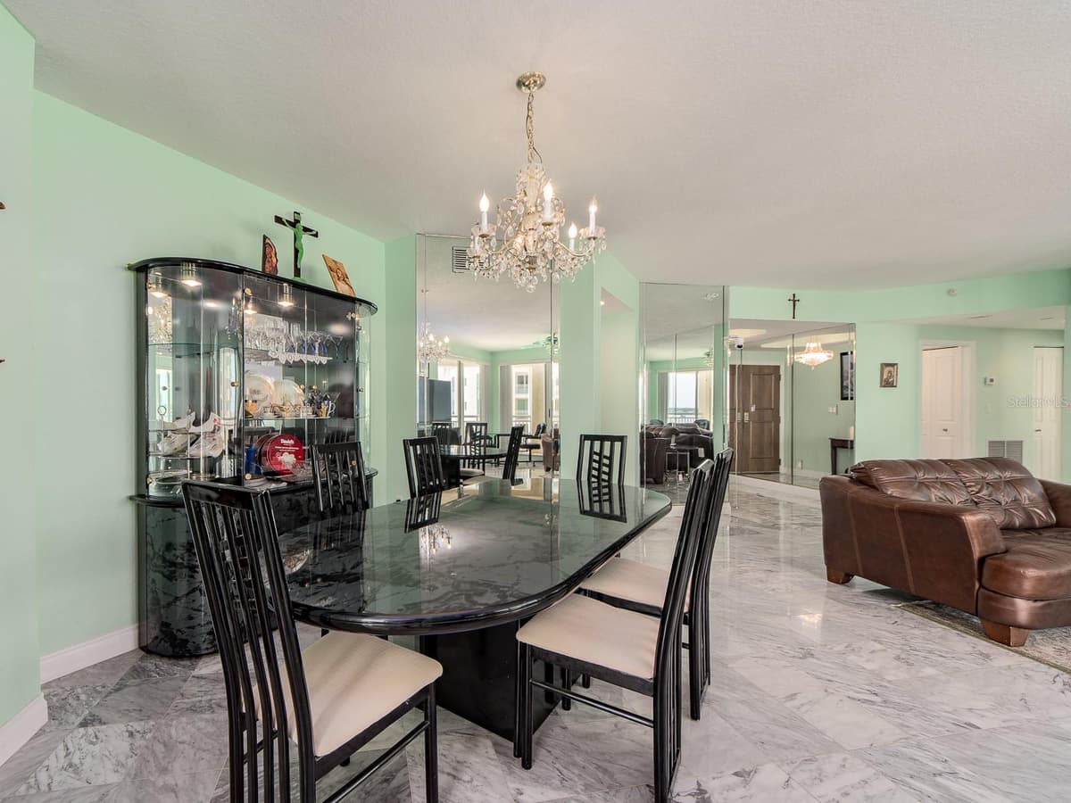 1180 GULF BOULEVARD — photo 14 of 53