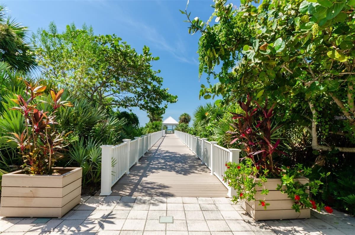 1180 GULF BOULEVARD — photo 47 of 53