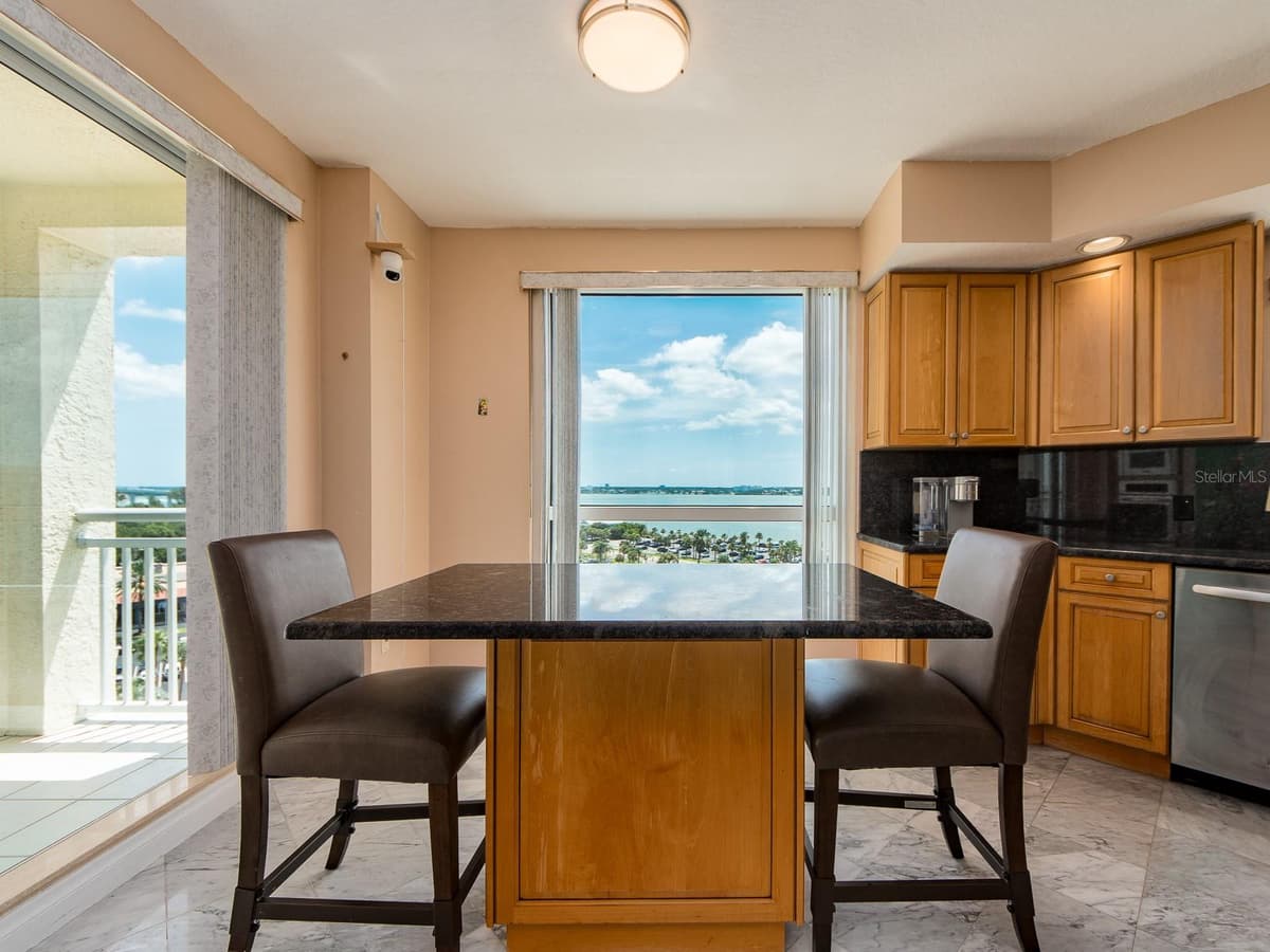 1180 GULF BOULEVARD — photo 15 of 53