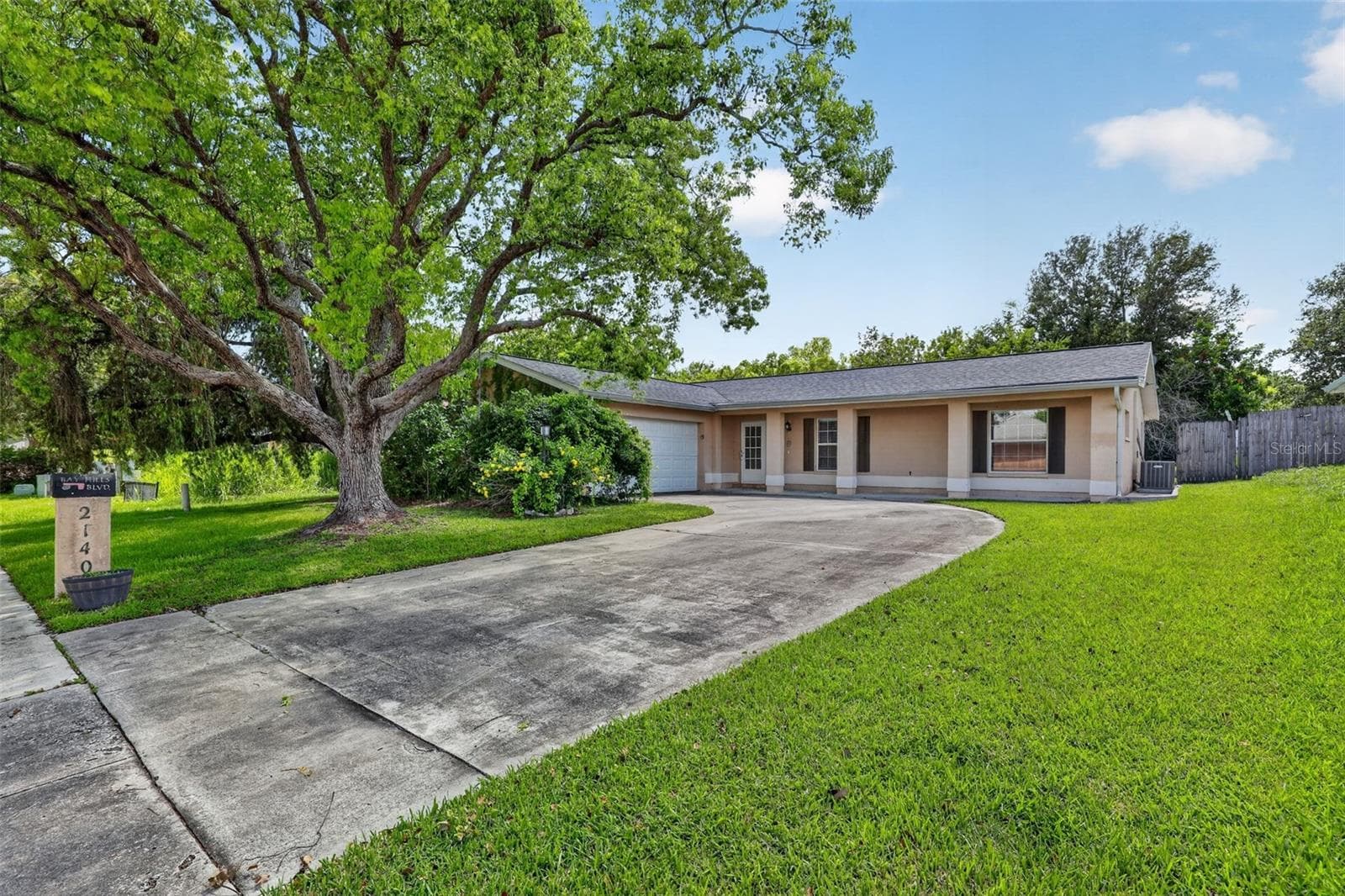 2140 BAY HILLS BOULEVARD — photo 31 of 32