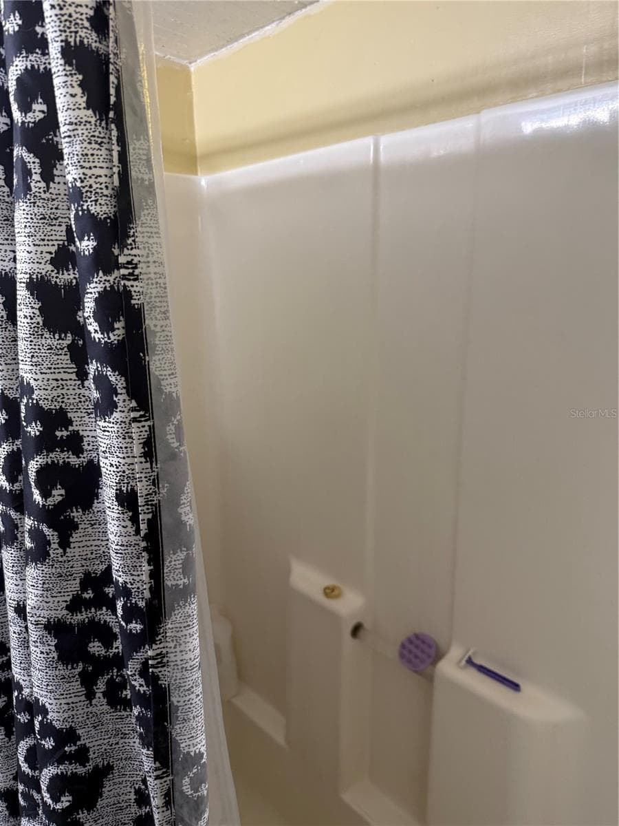 29156 CRAWFORD AVENUE — photo 10 of 22