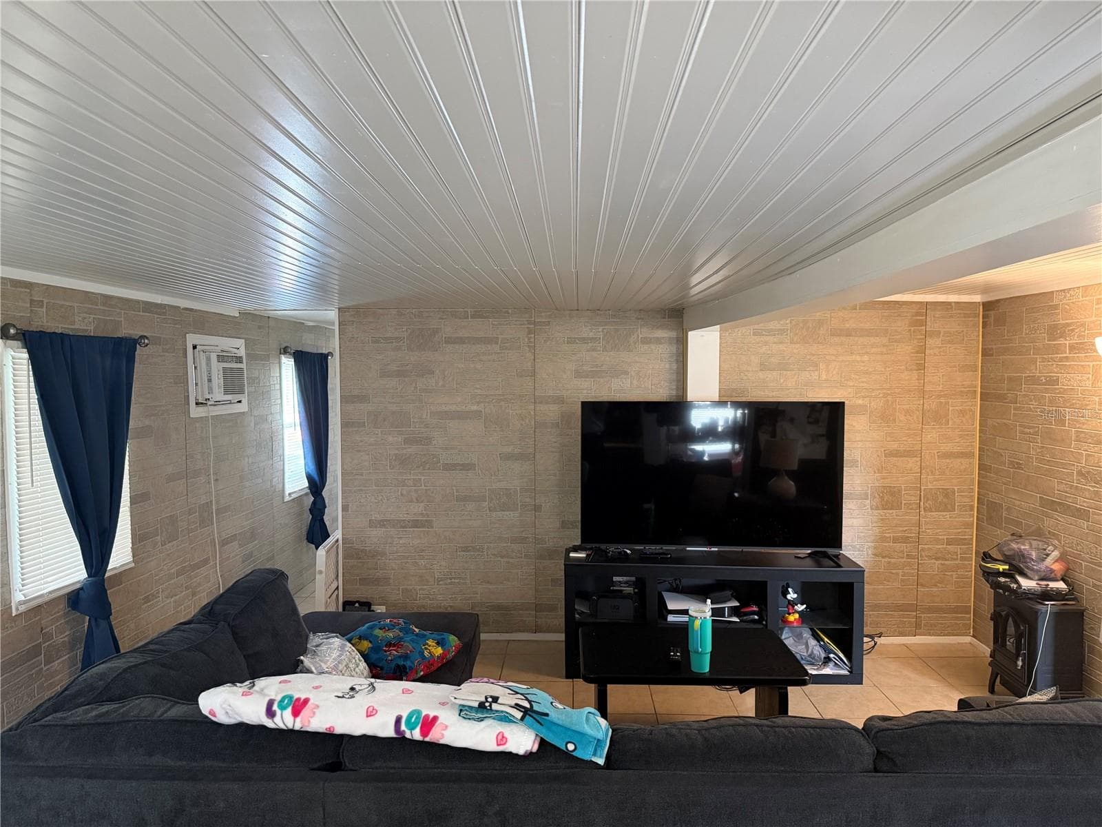 29156 CRAWFORD AVENUE — photo 4 of 22