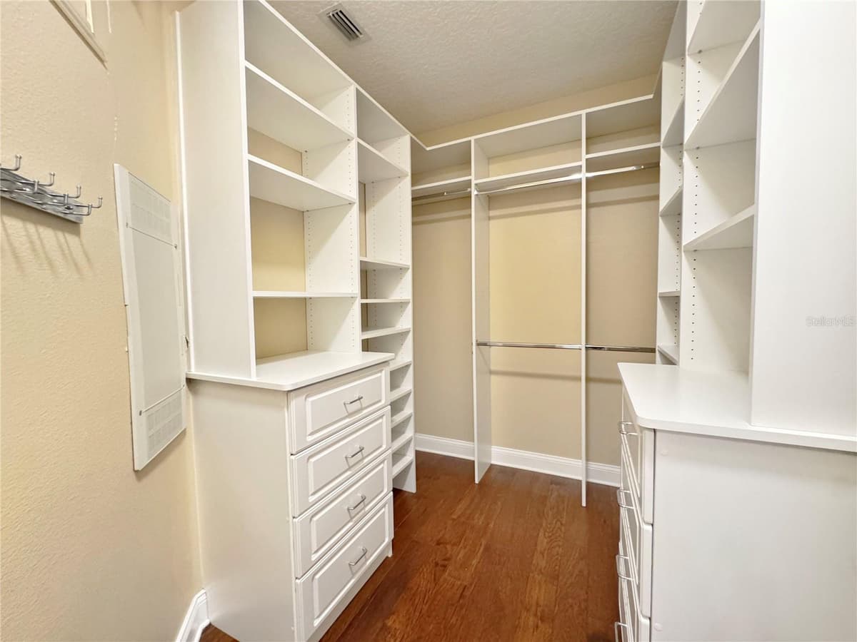 173 CALLIOPE STREET — photo 39 of 55