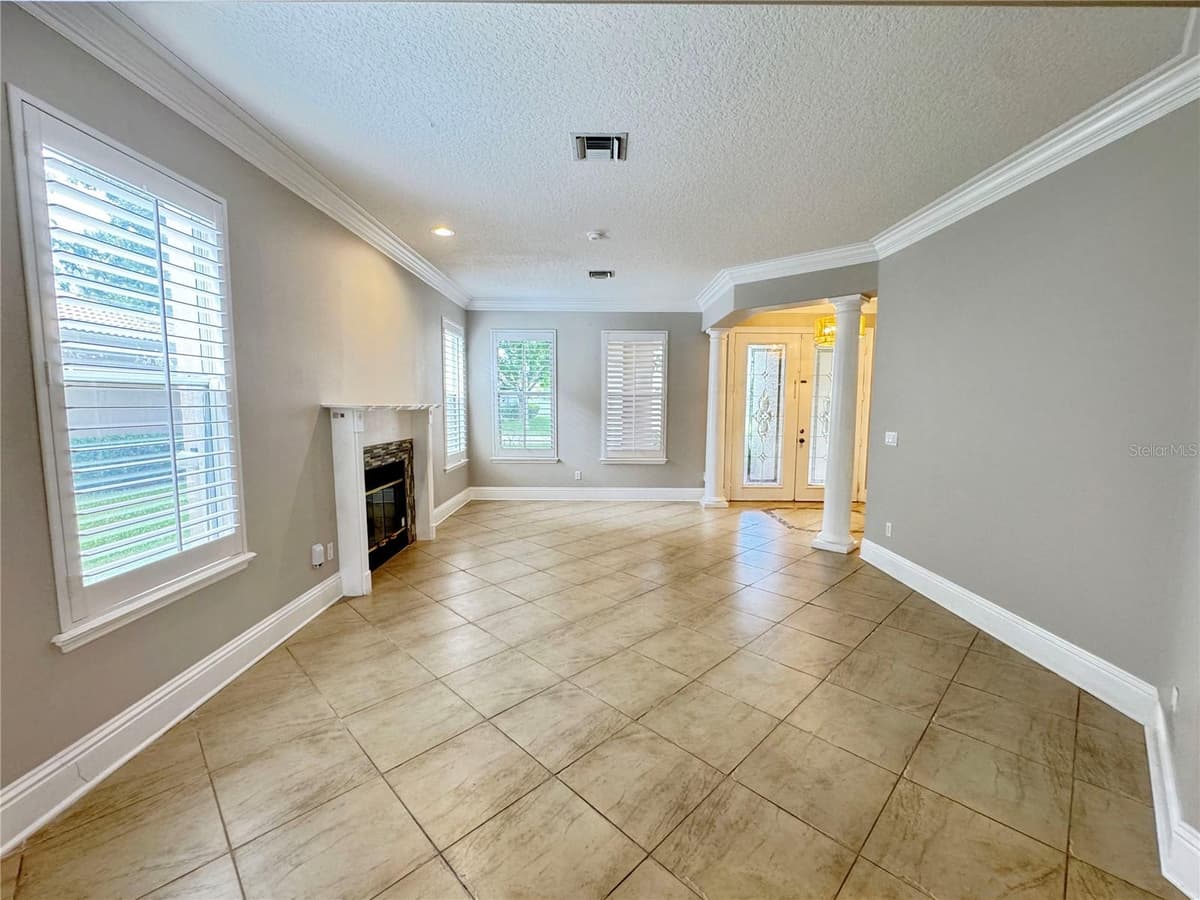 173 CALLIOPE STREET — photo 17 of 55