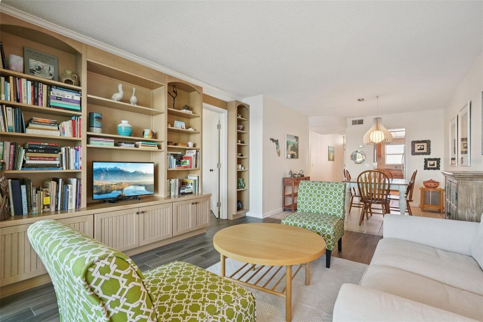 1847 SHORE DRIVE — photo 16 of 36