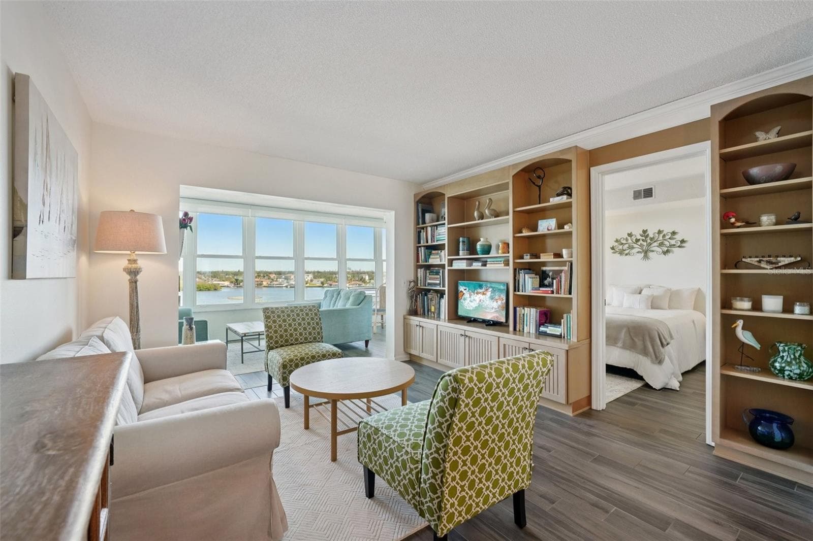 1847 SHORE DRIVE — photo 17 of 36