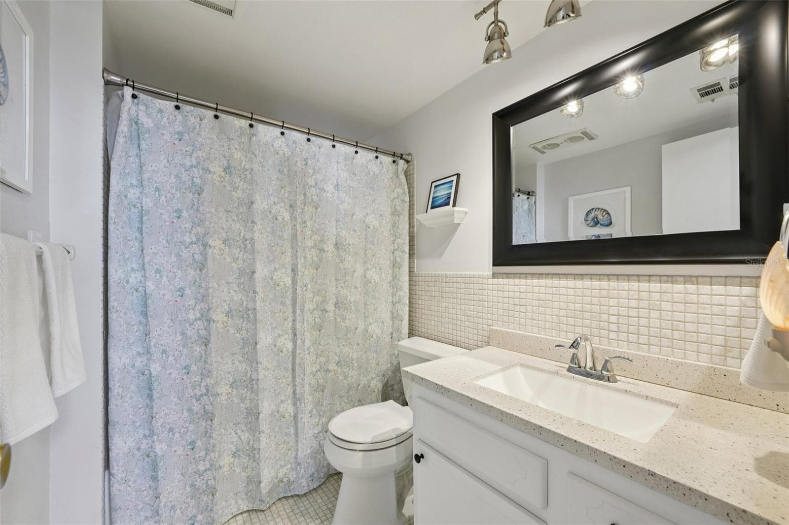 1847 SHORE DRIVE — photo 24 of 36