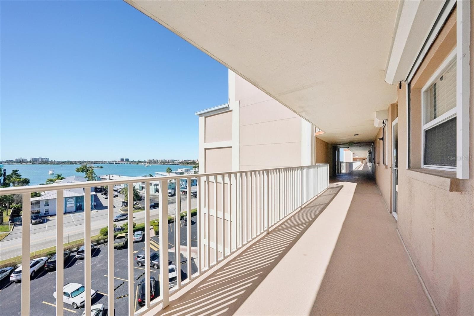 1847 SHORE DRIVE — photo 4 of 36