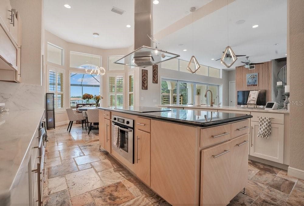 2503 BUTLER BAY DRIVE — photo 17 of 98