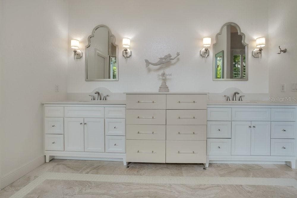2503 BUTLER BAY DRIVE — photo 31 of 98