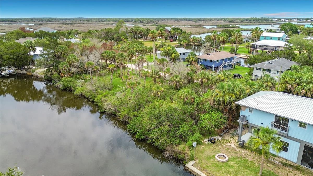 12073 GULF BREEZE COURT — photo 14 of 25
