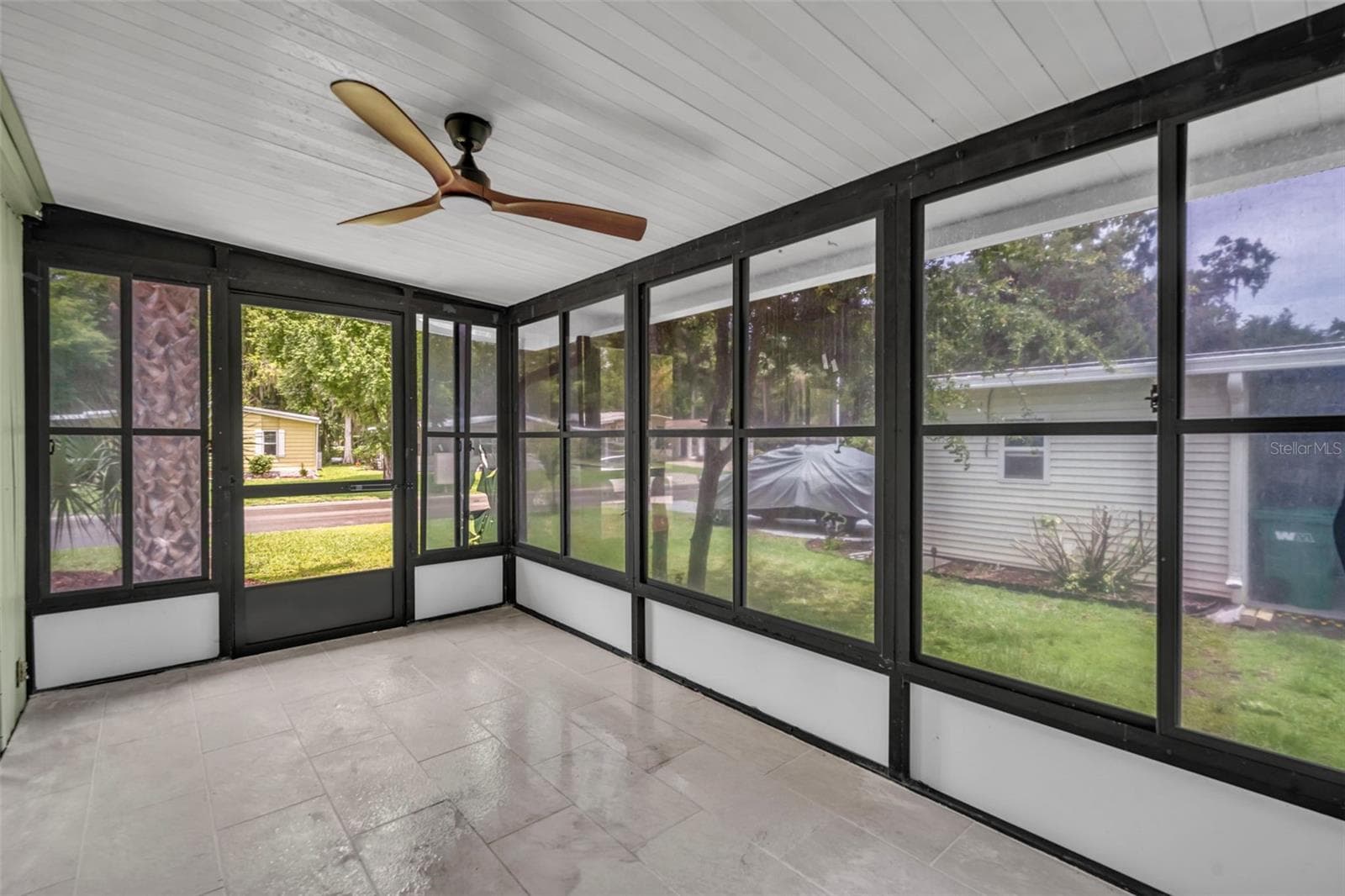 116 CYPRESS ROAD — photo 7 of 26