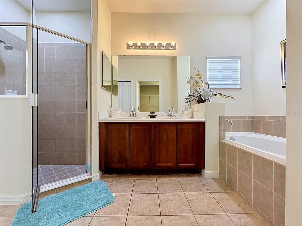 906 DORSET PLACE — photo 32 of 66