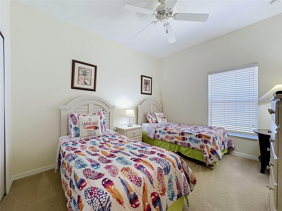 906 DORSET PLACE — photo 38 of 66