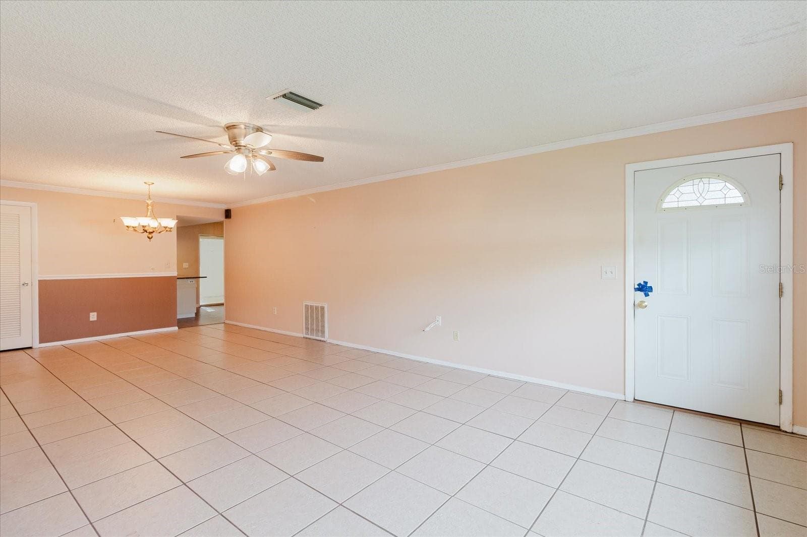 1201 CARA DRIVE — photo 20 of 73